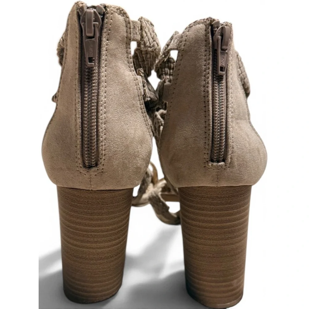 LC Lauren Conrad Taupe Braided Strappy Block Heel Sandals Back Zip Womens 9.5